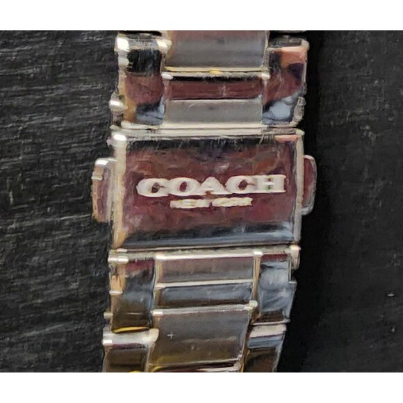 Beautiful COACH Park Quartz CRYSTAL White Dial Ladies WATCH 14503092 Gently Used - Picture 14 of 16